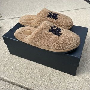 Amiri Men's MA Logo Shearling Fur Slippers